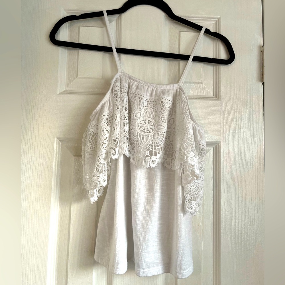 Lacy sleeveless top